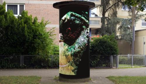 Kunstsäule von Freya Hattenberger